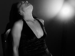 DhannaRose - сексуальная веб-камера в реальном времени - 26222237