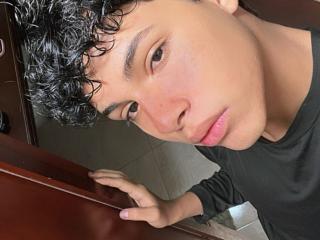 DenisBachh - Live porn &amp; sex cam - 26223205