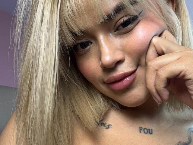 MajoJones - Live sex cam - 26223793