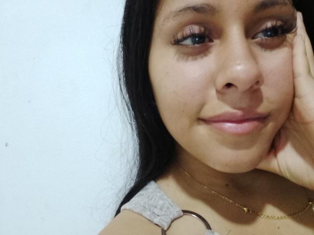 MarilynHills - Live sex cam - 26231213