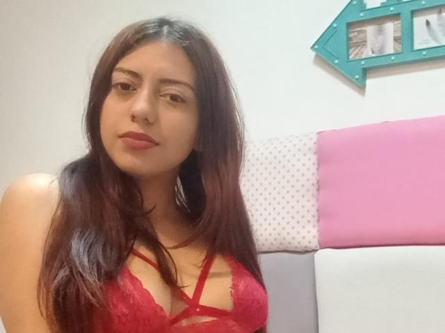 BrendaBluee - Live sexe cam - 26232709