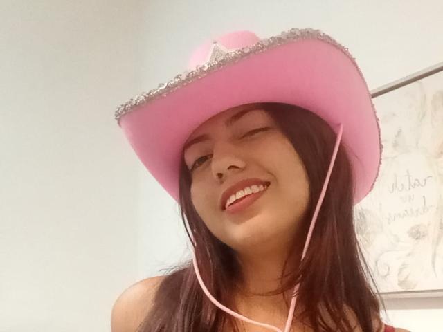 BrendaBluee - Live porn &amp; sex cam - 26232713
