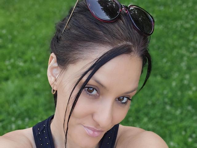 JoliDanielle - Live porn &amp; sex cam - 26233281