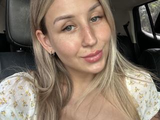 VikkyLikky - Live sex cam - 26237509