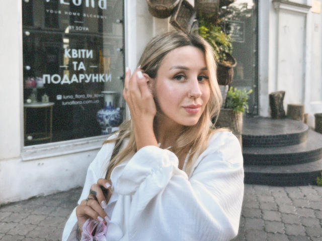 VikkyLikky - сексуальная веб-камера в реальном времени - 26237517