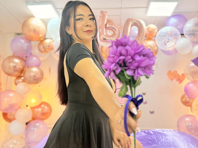 AnaGerald - Live sex cam - 26240761