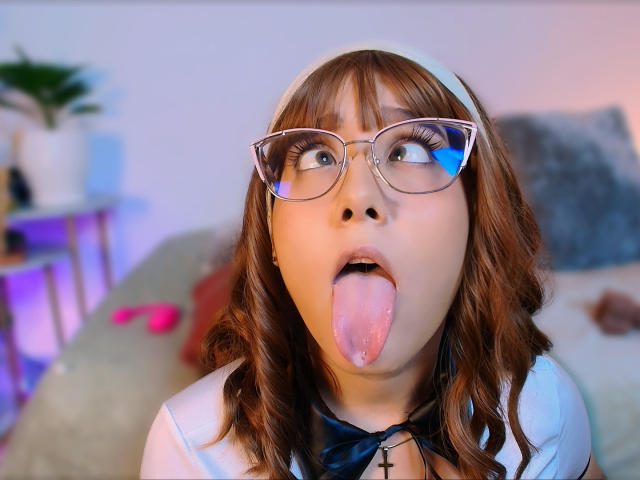 SofiaBrowm - Live porn &amp; sex cam - 26241021