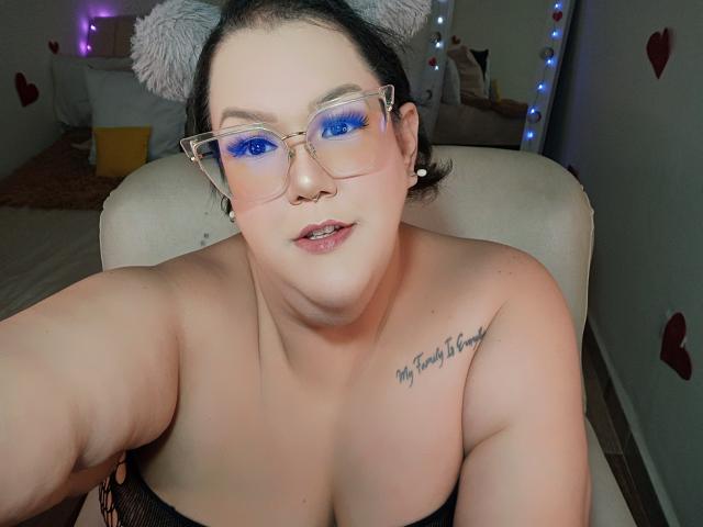 GiannaMorrys - Live sex cam - 26242121