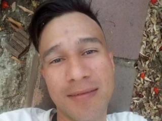 AxelNavas69 - Sexe cam en vivo - 26245977