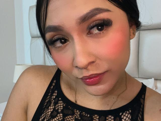 SofiaJames - Live porn &amp; sex cam - 26246045