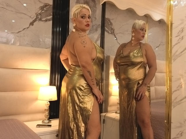 GianellaCox - Live sex cam - 26246369