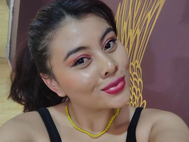 NoemiThornee - Live porno og sexkamera - 26246877