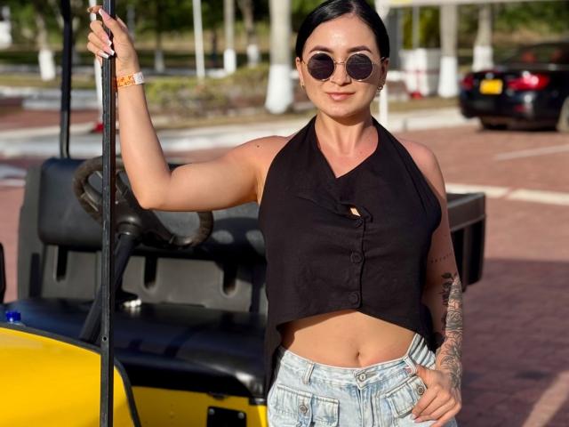 PamelaLiss - Live porn &amp; sex cam - 26247817