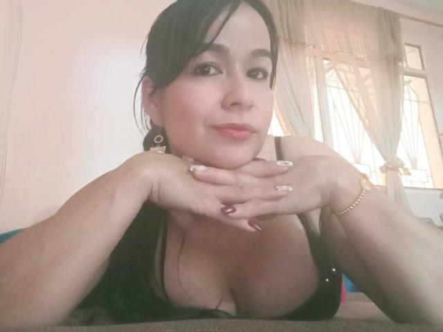 TamaraFoxy - Live porn &amp; sex cam - 26248125