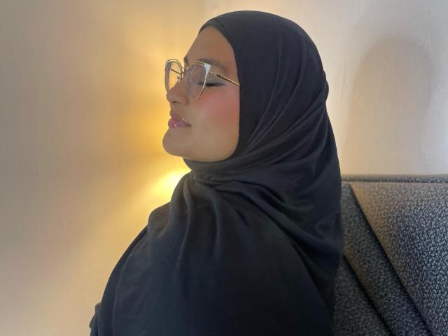 HelueJamil - Live porn &amp; sex cam - 26249057