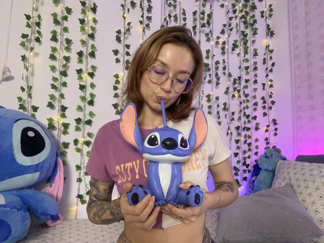 LyssaRou - Élő pornó és szexkamera - 26249661