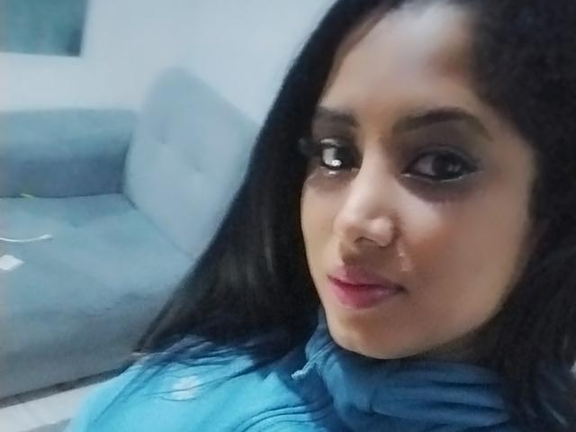 MariaCatalina - Élő pornó és szexkamera - 26254073