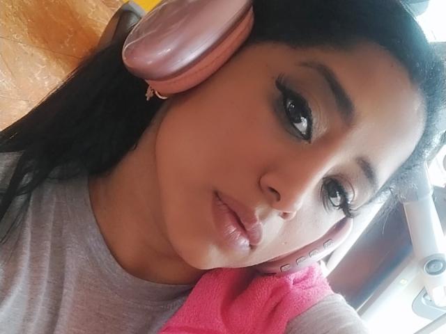 MariaCatalina - Sexe cam en vivo - 26254081