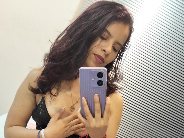 JuliaWaine - Sexe cam en vivo - 26257101