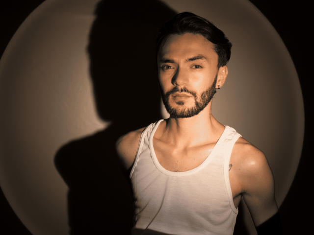 JakeMagnus - Live sex cam - 26258277