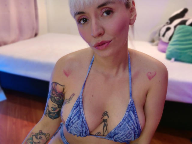 SaraleePoison - Live porn &amp; sex cam - 26259729
