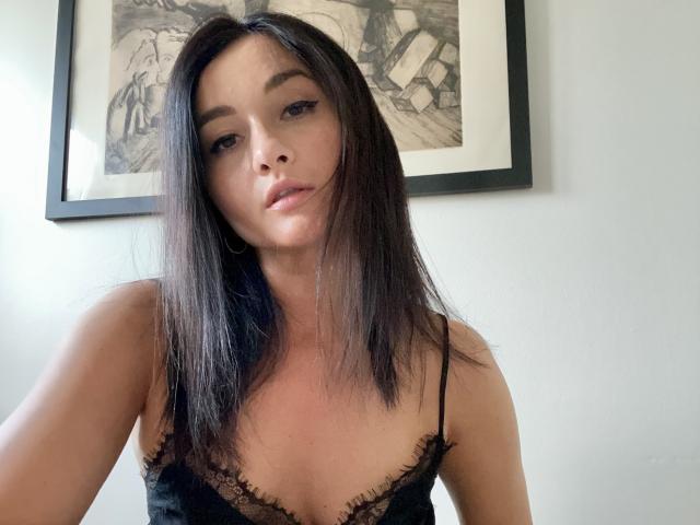 Dionisia - Live porn &amp; sex cam - 26263837