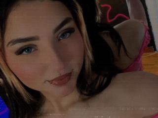 TifanyYivez - Live porn &amp; sex cam - 26266613