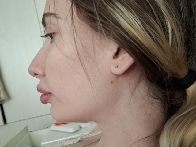 ElzaKomx - Live sex cam - 26268417