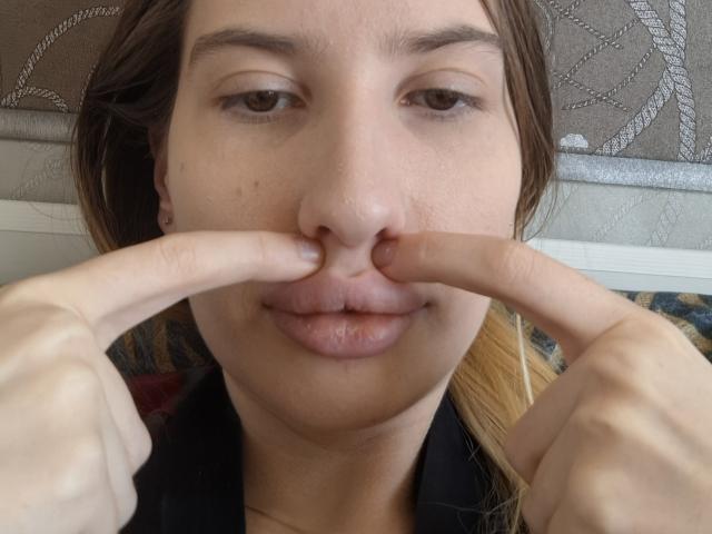 ElzaKomx - Sexe cam en vivo - 26268429