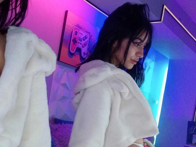 LindaWatsong - Live porn &amp; sex cam - 26269569