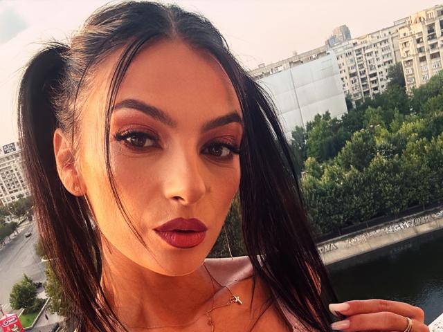 KinkyAmelie - сексуальная веб-камера в реальном времени - 26274613