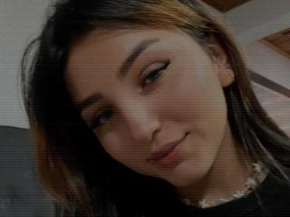 TifanyYivez - Live porn &amp; sex cam - 26278725