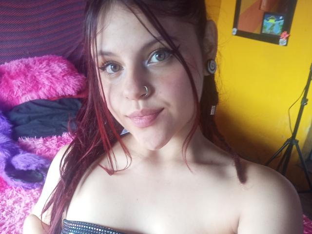 SophieHill - Live porn &amp; sex cam - 26279877