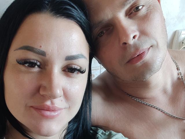 AlicaAndBarry - Live sex cam - 26282353