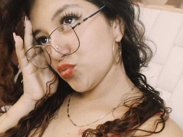 NicoleMartins - Élő pornó és szexkamera - 26282665