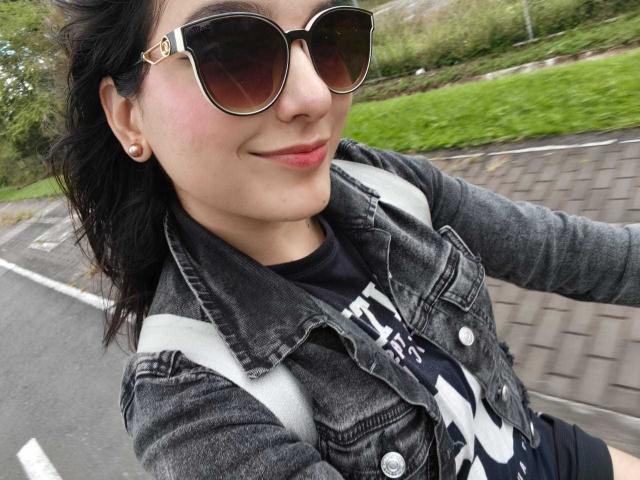 HairyValeri - Live porn &amp; sex cam - 26284417