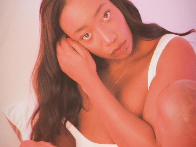 EllenWaris - Live sex cam - 26286321