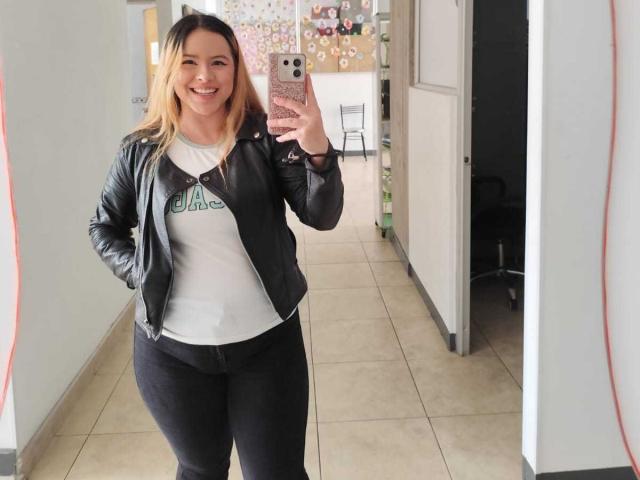 AshleyCampbell - Live porn &amp; sex cam - 26289501