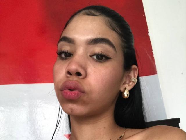 EmaGarces - Live porn &amp; sex cam - 26289629