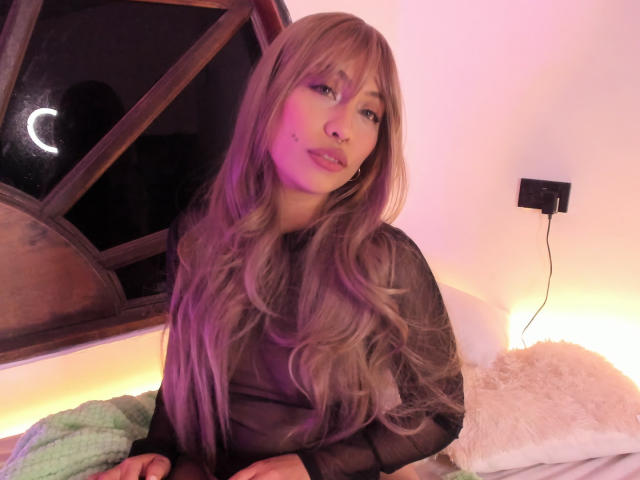 Evannia - Live porn &amp; sex cam - 26296005