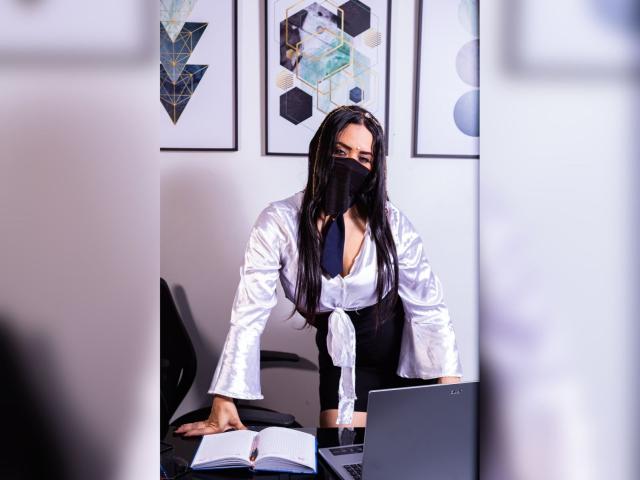 AnissaAli - ライブポルノ&amp;セックスカム - 26296881