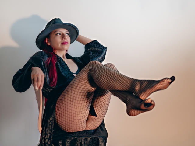 ZoeRedds - Camera khiêu dâm &amp; quyến rũ trực tiếp - 26297081