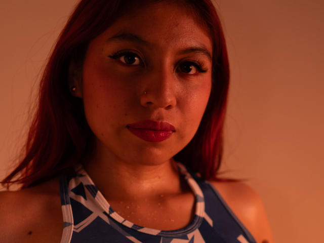 ZoeRedds - Live porn &amp; sex cam - 26297281