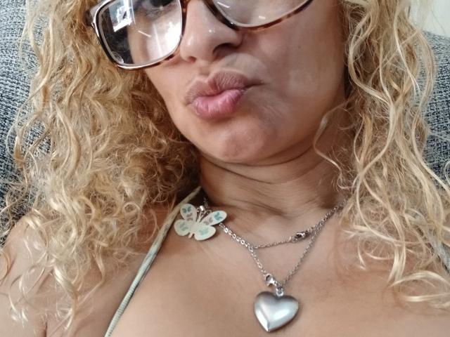 NikiMiss - Live porn &amp; sex cam - 26297809