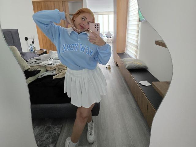 AlicePrice - Live porn &amp; sex cam - 26300325