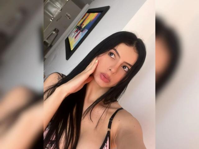 IsabellaJames - Live sex cam - 26304717