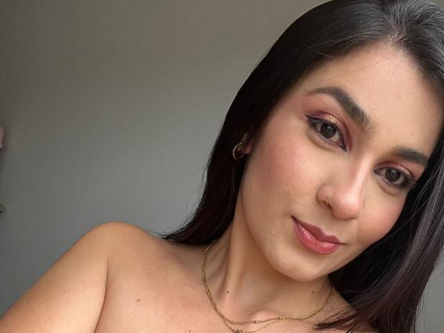 KarolReyes - Live sex cam - 26304837