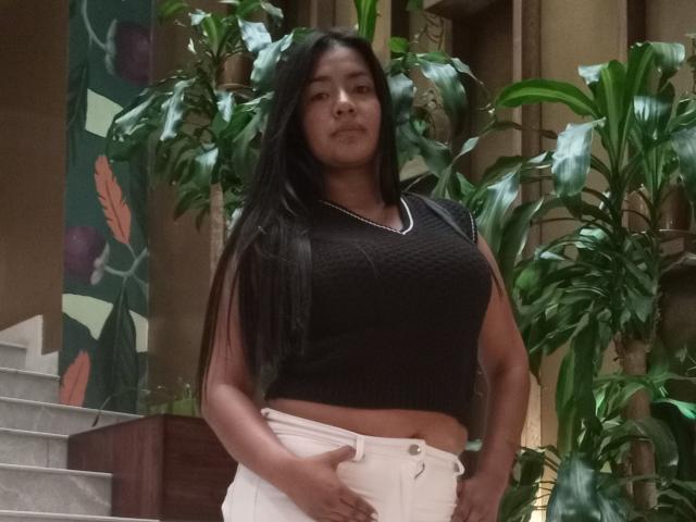 ArianithaXox - Sexe cam en vivo - 26311777