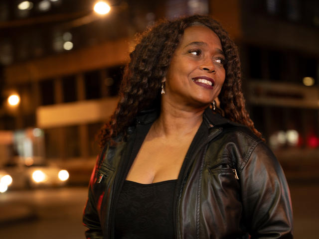 AinaEbonyQueen - Camera khiêu dâm &amp; quyến rũ trực tiếp - 26313529