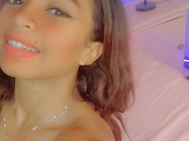 AshleyJoh - Live porn &amp; sex cam - 26316433